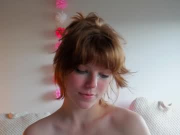 girl
        sisypheanlove cam image #1348049