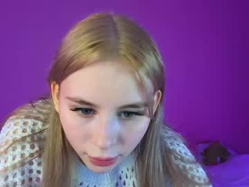 girl
        barbieee_doll cam image #4677844