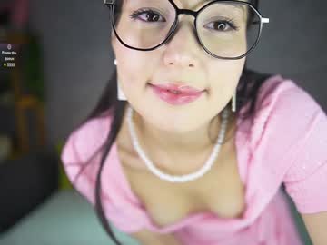 girl
        mary_shiota cam image #5438663