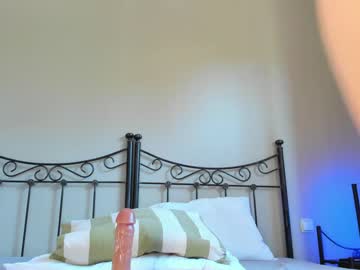 girl
        okssanna cam image #1754014