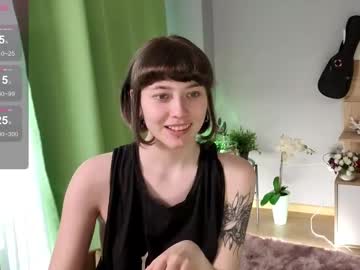 girl
        kina_ka cam image #6615856