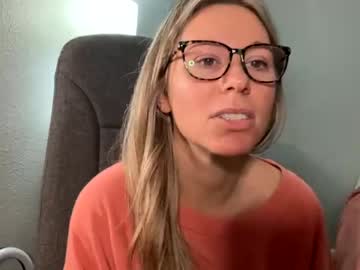 girl
        texas_blonde cam image #2430581