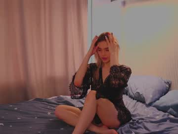 girl
        angella_kleee cam image #1228482