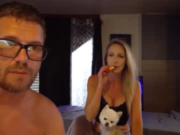 couple
        bjvibez cam image #3998070