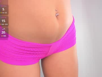 girl
        lili_foxy cam image #6617633