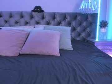 girl
        naomii_soto cam image #5679364