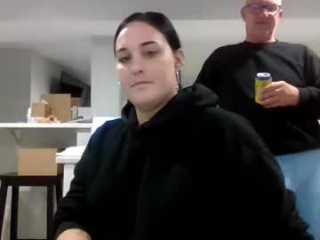 couple
        justus1876 cam image #6873659
