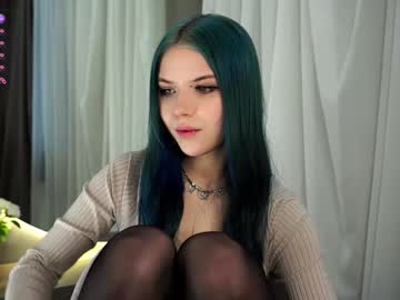 girl
        merciabawden cam image #6012918
