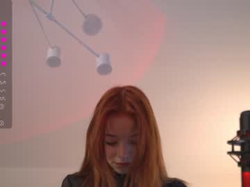 girl
        oki_dokie cam image #2831876
