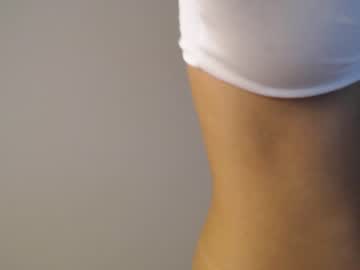 girl
        trixie_taylor cam image #3379712