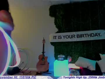 girl
        claireity cam image #258144