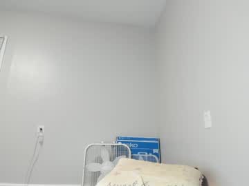girl
        scartit cam image #2426913