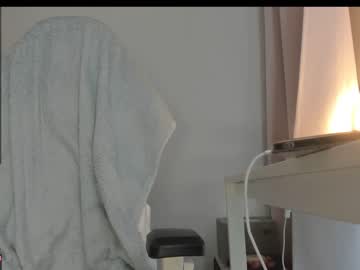 girl
        mermaidrozalia cam image #3697830