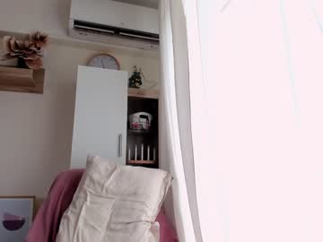 girl
        bestgirl_ofthe_neighborhood cam image #1100015