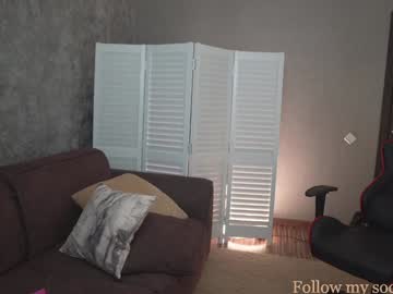 girl
        oxxme cam image #6718460