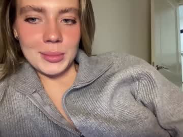 girl
        angel_from_sky cam image #5970440