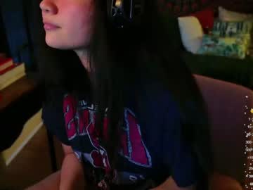 girl
        annatigarr cam image #3652073