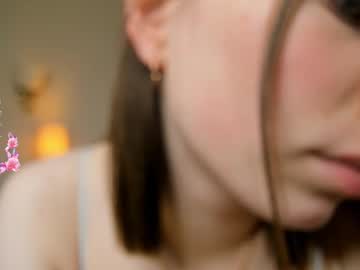 girl
        odelyncure cam image #6953753