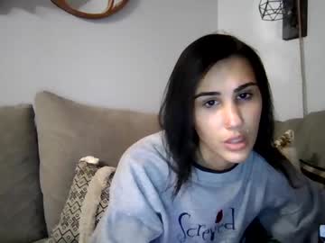 girl
        bellaboo999 cam image #6003101