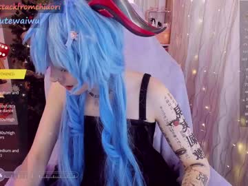 girl
        yourcutewaifu cam image #3397791