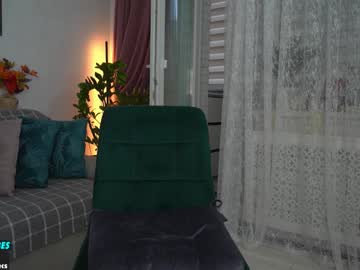 girl
        sweety_rinushka_ cam image #5066034