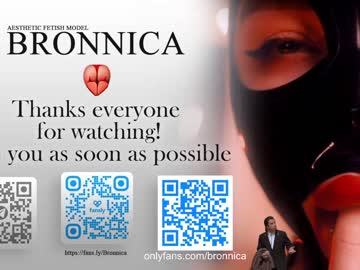 girl
        bronnica cam image #4017769