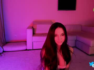 girl
        hollyextra cam image #3945658