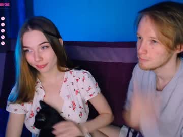 couple
        velleizanz cam image #68997