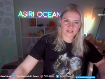girl
        asiri_ocean cam image #2861615