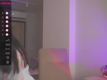 girl
        oki_dokie cam image #2183131