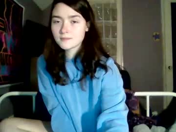 girl
        soursou cam image #5637546