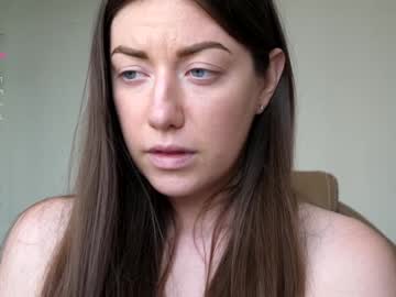girl
        ronny_ponny cam image #4417228