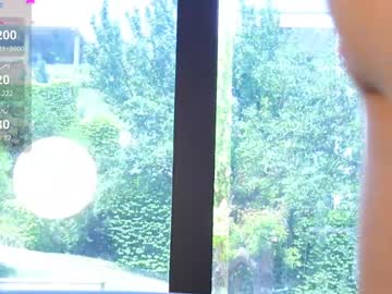 girl
        moon_night_anna cam image #6974943