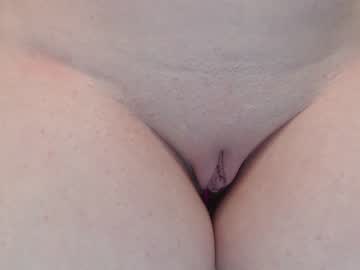 girl
        sensitive__lady cam image #2986634