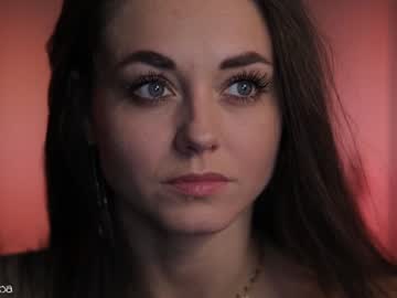 girl
        lettymoa cam image #4278307