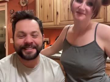 couple
        trublueyez3 cam image #3534284
