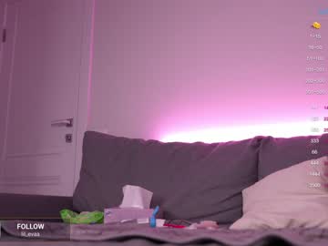 girl
        lil_eva cam image #2265471
