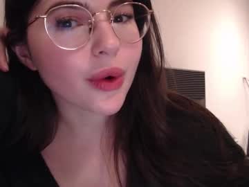 girl
        playnofuckinggames cam image #6619236