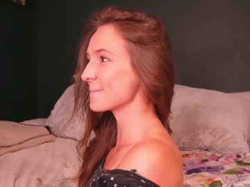 girl
        innocentprovenguilty cam image #1859098
