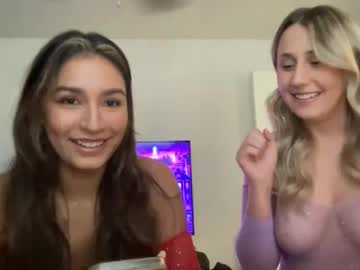 couple
        hotandhornyhannah cam image #4767252