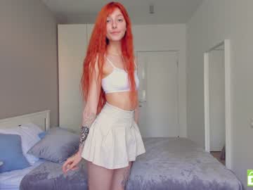 girl
        jennifer_ewans cam image #1725517