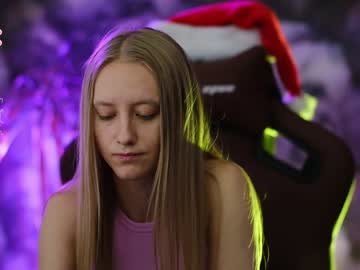 girl
        angeellina cam image #3075947