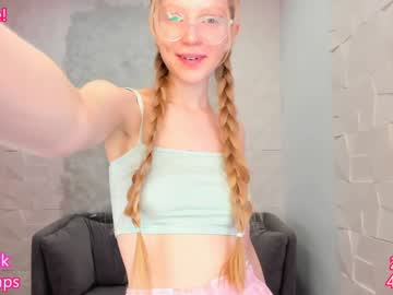 girl
        jenny_ames cam image #3577390