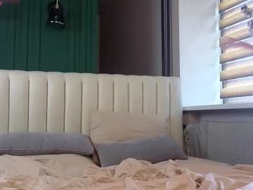 girl
        randibelger cam image #6709056