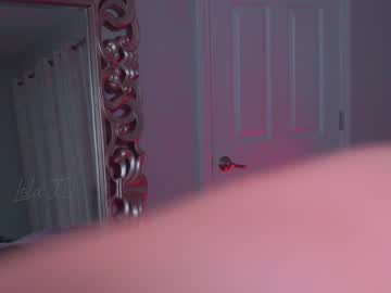 girl
        lola_jd cam image #3882386