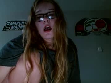 girl
        baeblondie cam image #6271976
