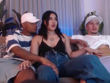couple
        blckdreams cam image #4444274