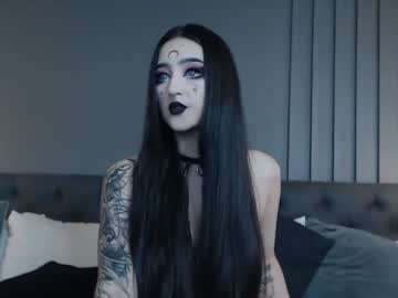 girl
        charlotte_germanotta_ cam image #1541697