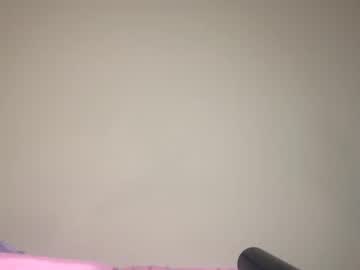 girl
        tinyselina cam image #2692530