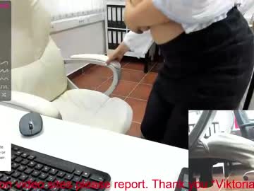 couple
        milf_viktoria cam image #2041940